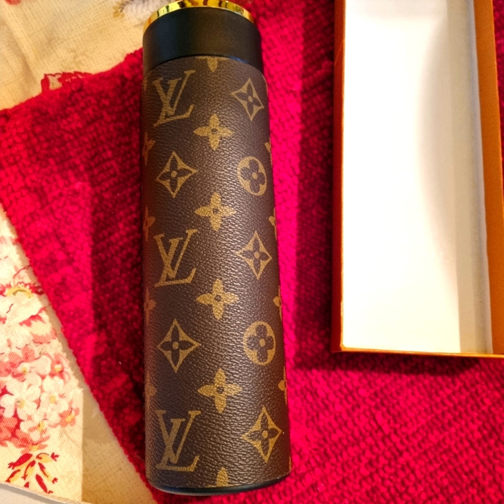 LV tumbler